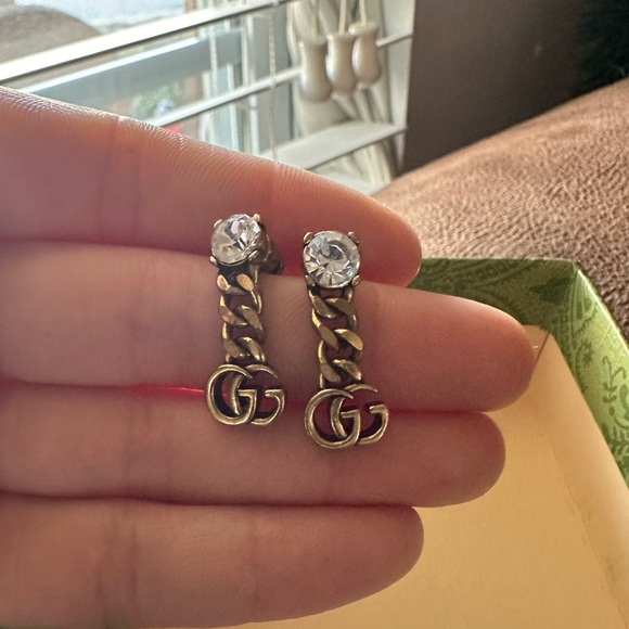 Double GG necklace and earring set - Picture 3 of 7